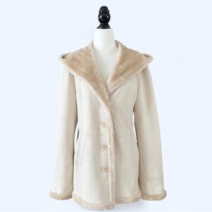 Vintage Cream Faux Fur Hooded Jacket Button Closure Cabincore Nordic Preppy